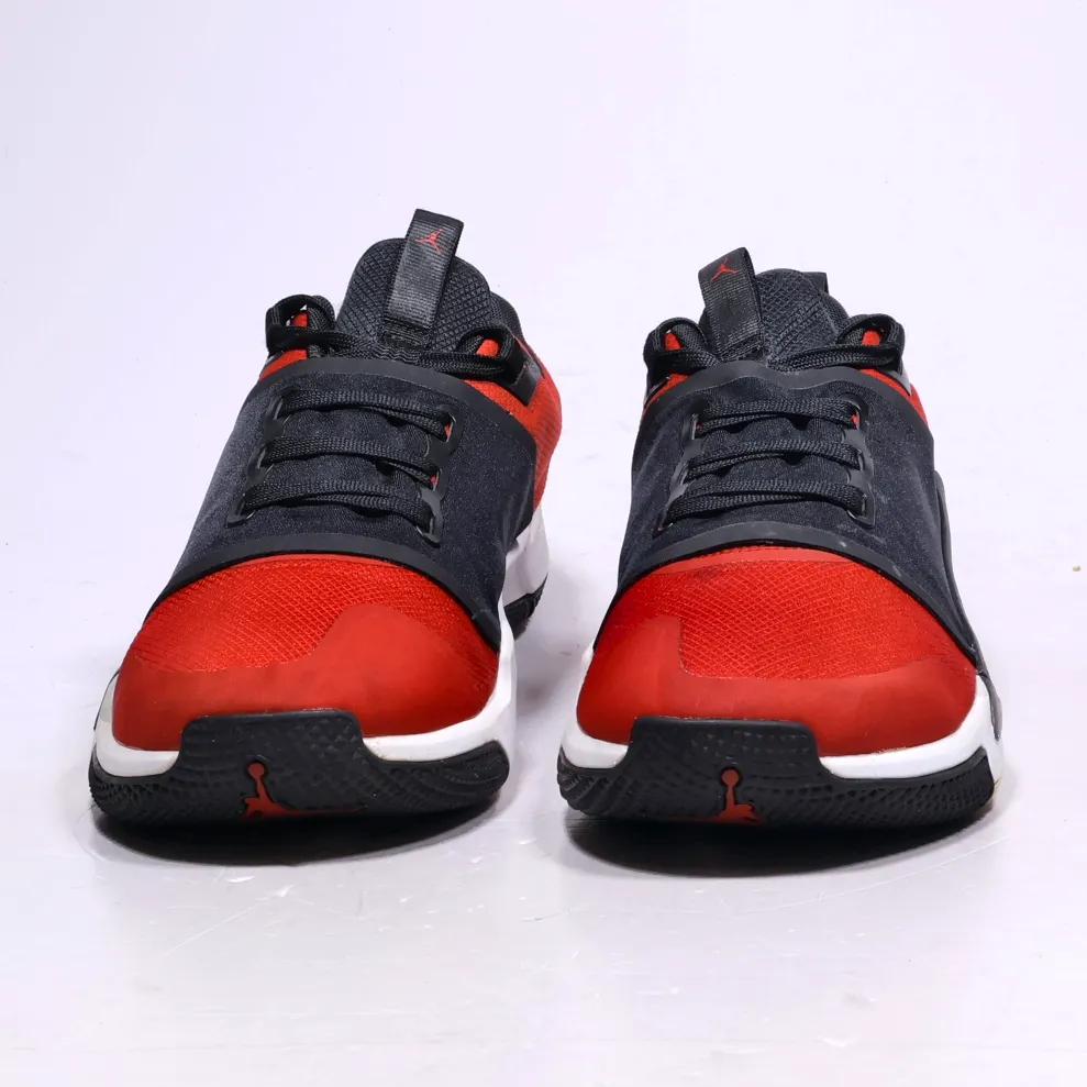 Air Jordan Delta Speed Sport Shoes Fabric Red Colour For Men