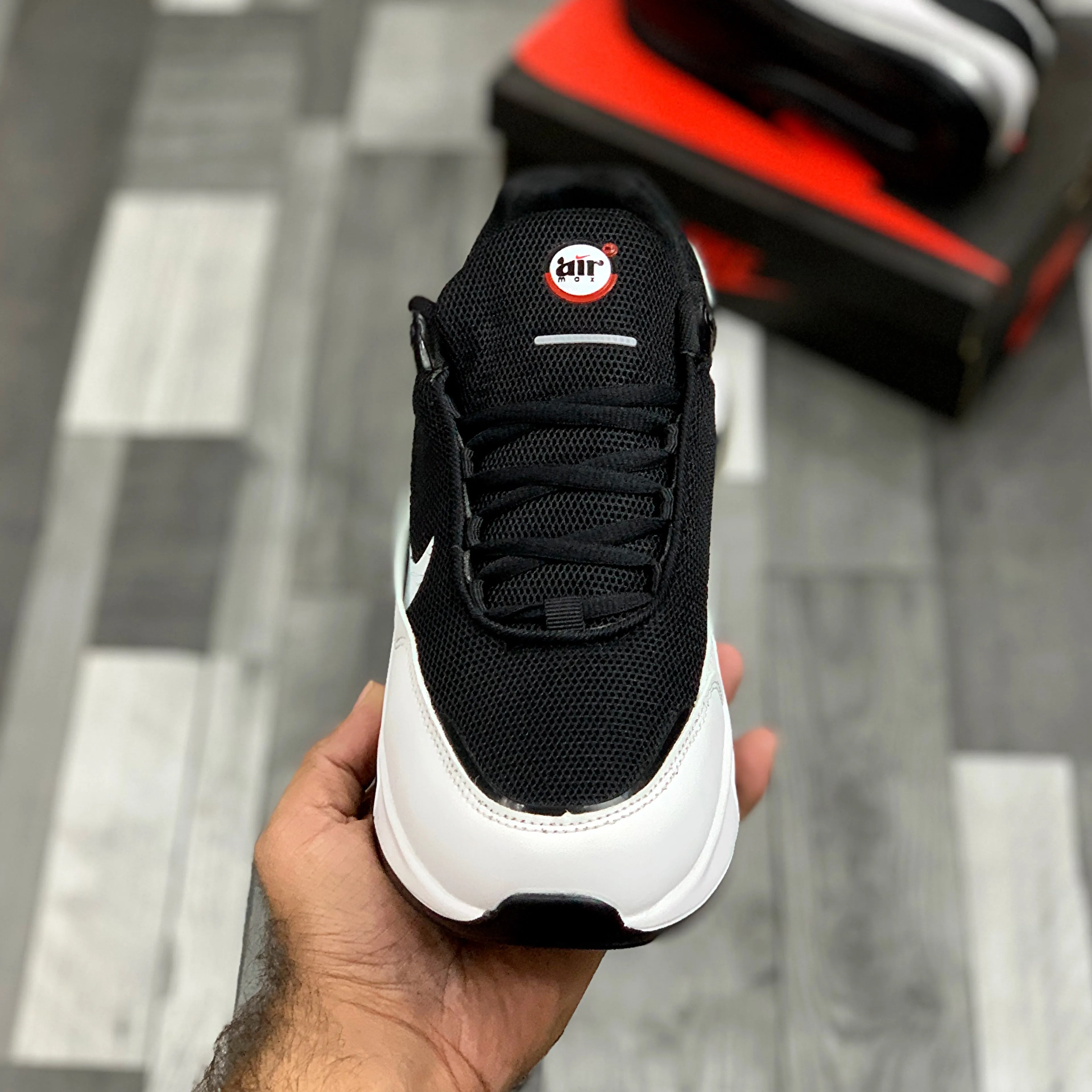 Air Max Pulse (Black White)