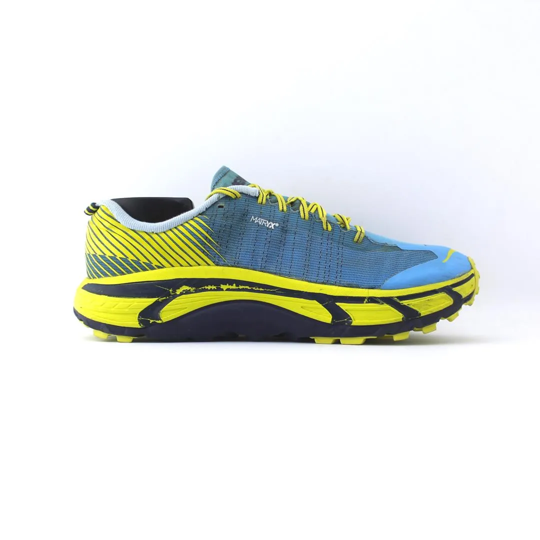 HOKA ONE ONE MATRIX