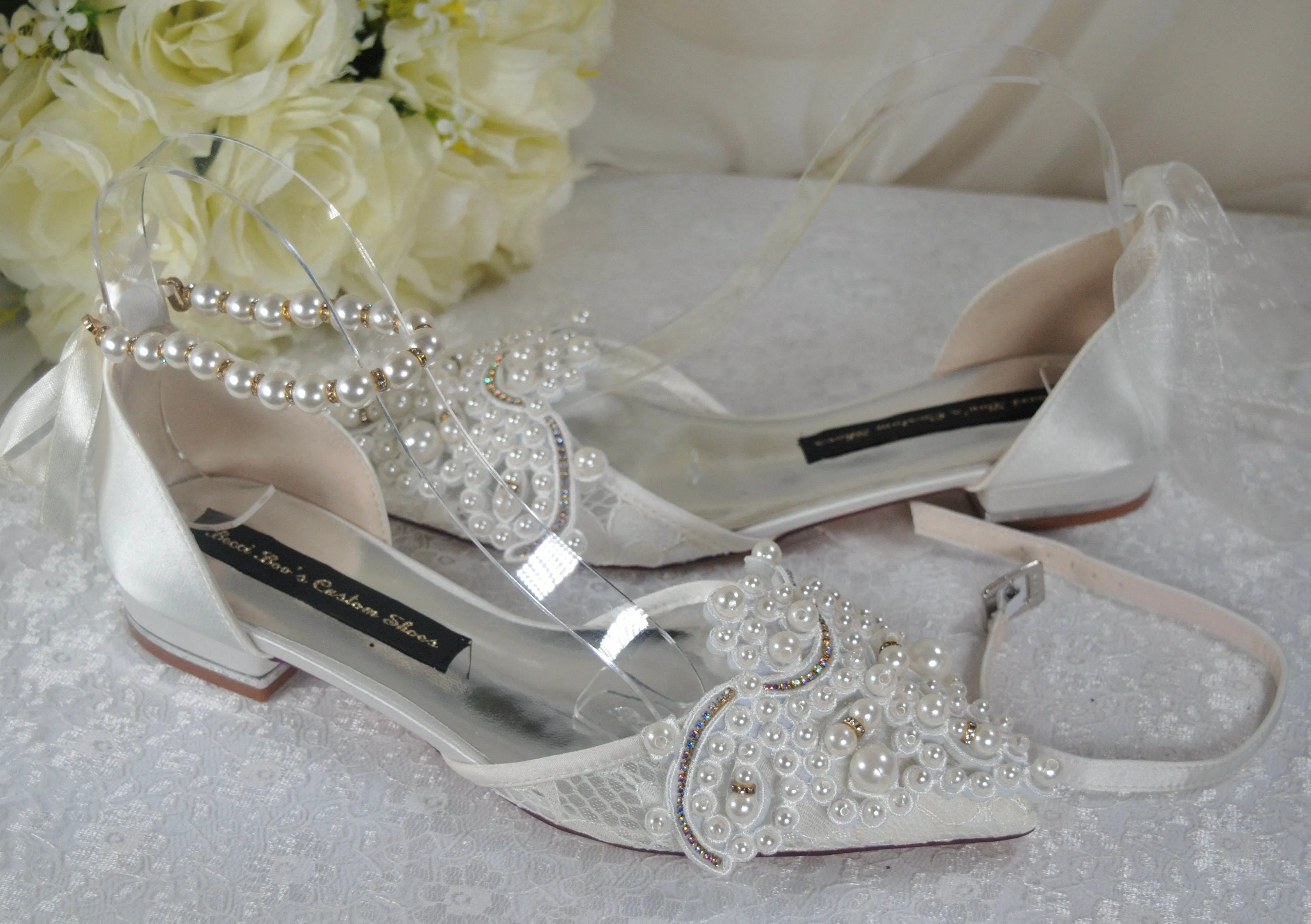 Ivory Lace Flats UK5/US7.5