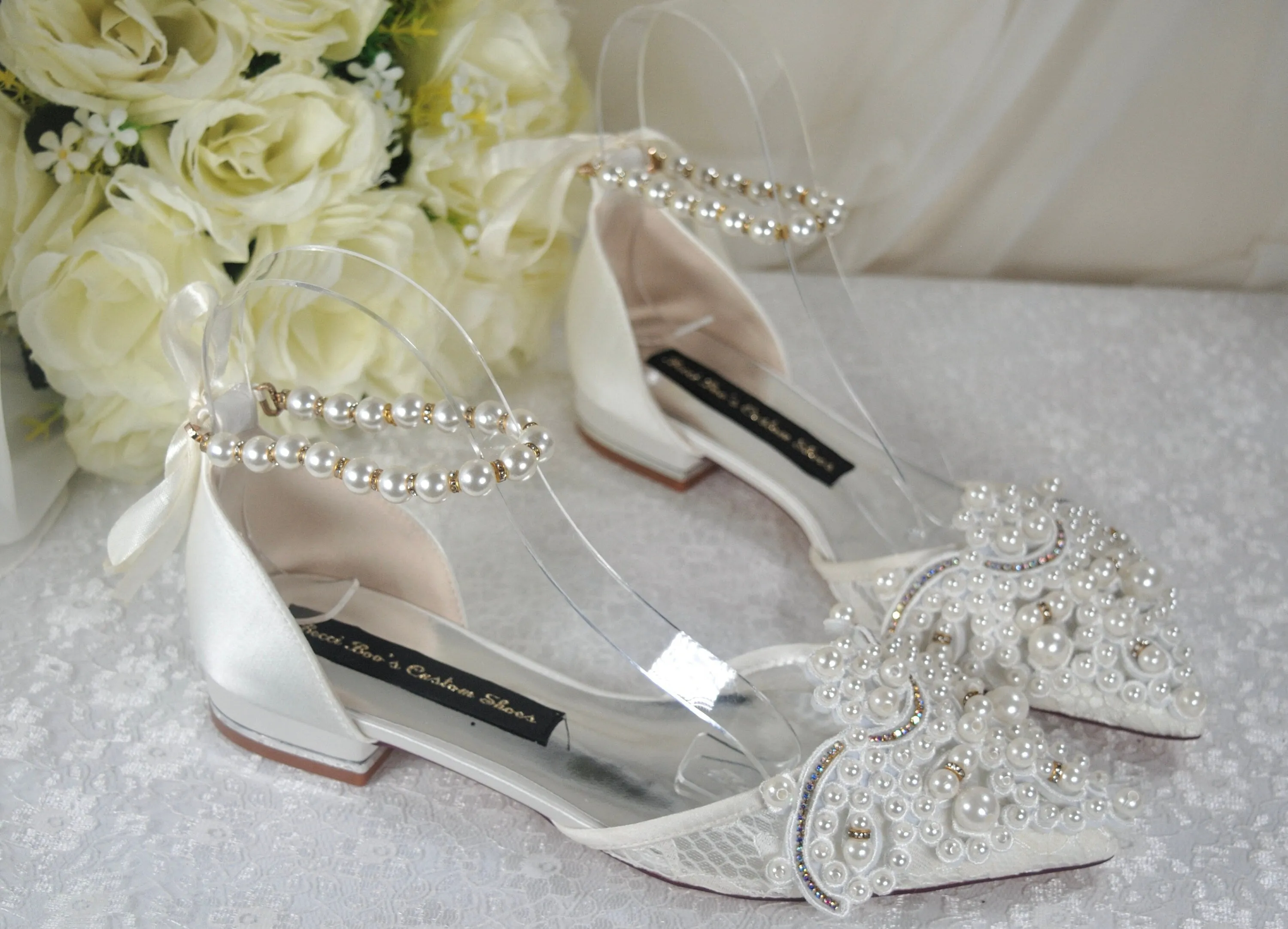 Ivory Lace Flats UK5/US7.5