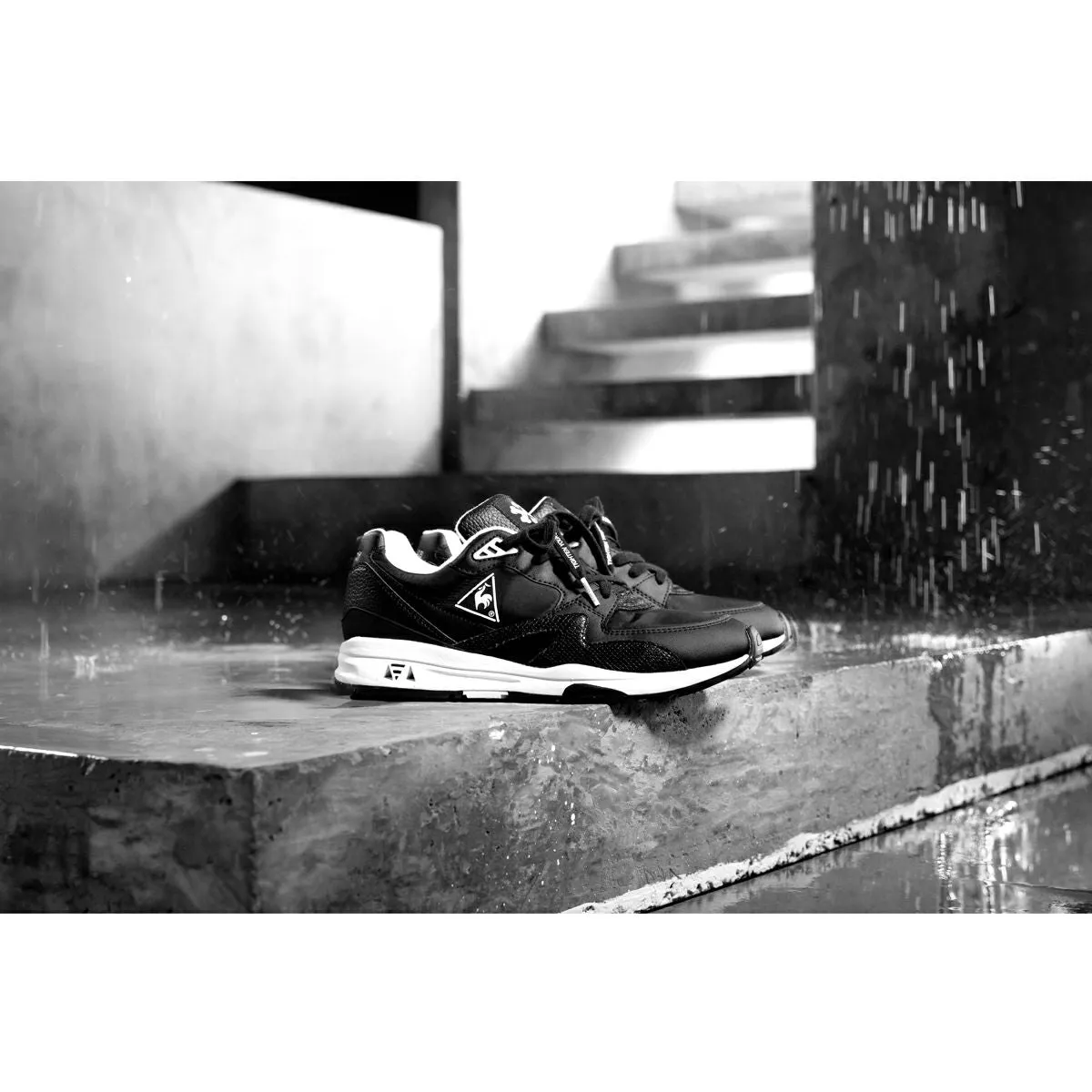 KICKS LAB. x le coq sportif LCS R 800 KL BLACK/WHITE 【TIGHTEN YOUR SHOE STRAP】