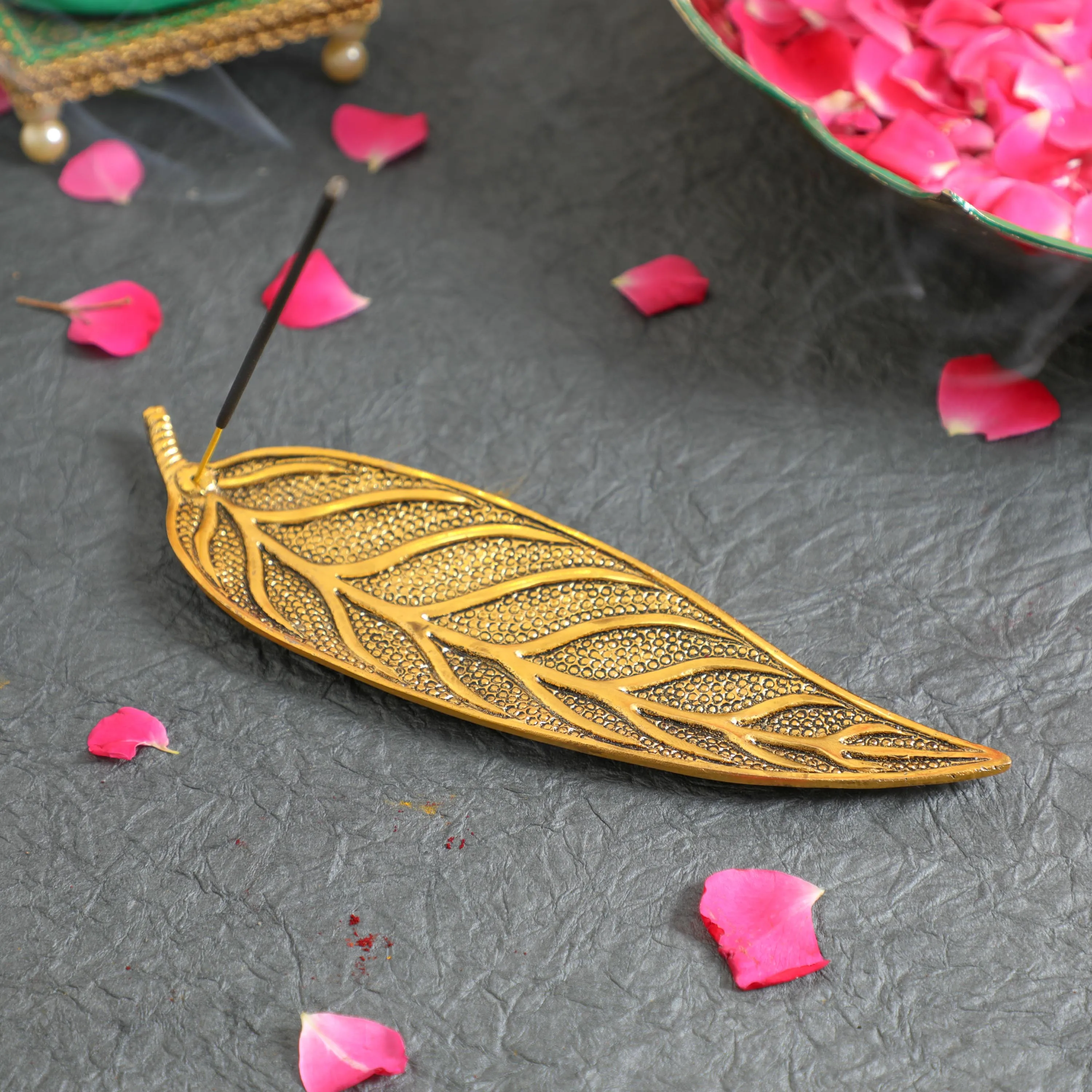 Leaf Shaped Agarbatti Stand