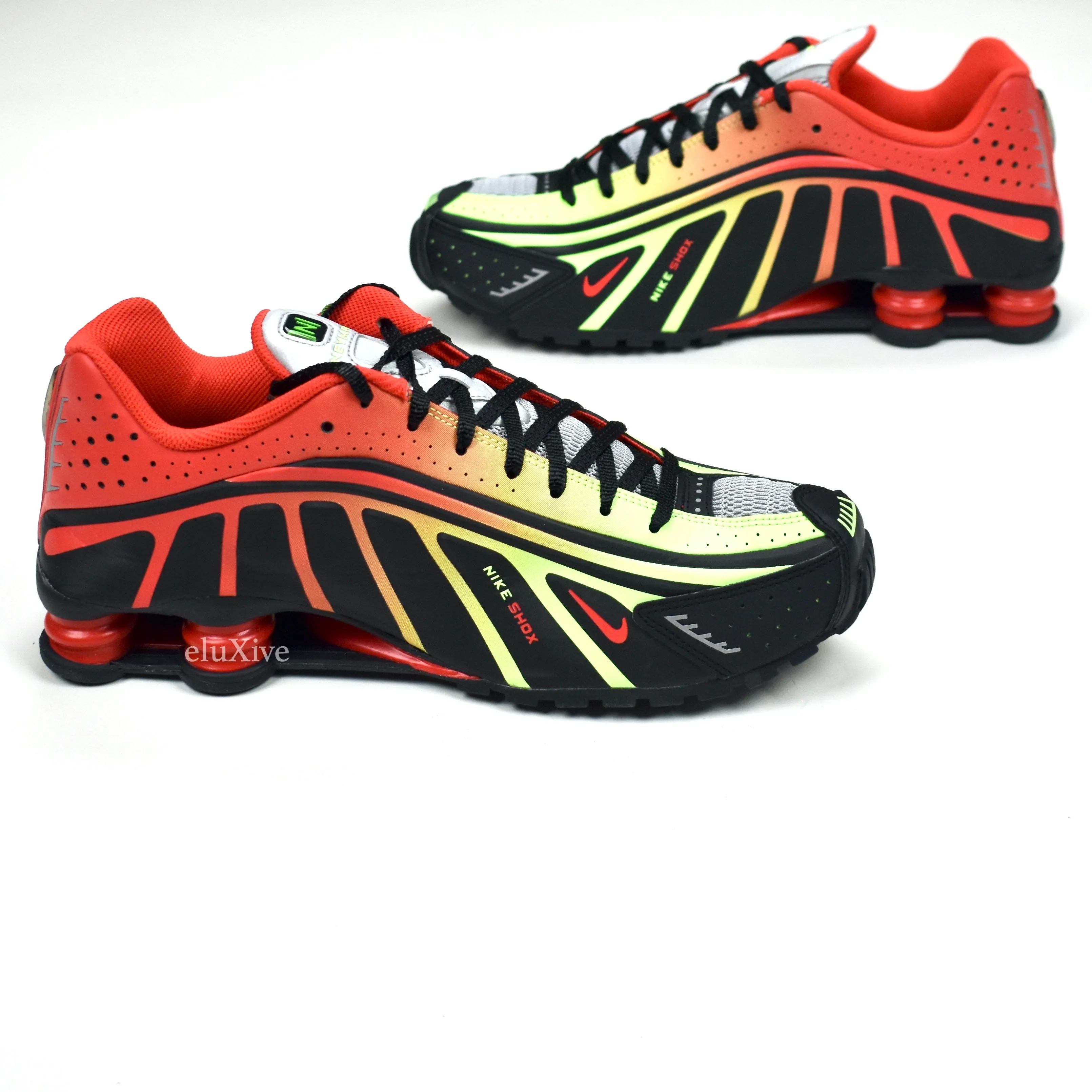 Nike - Shox R4 Neymar Jr. (Black/Gradient)