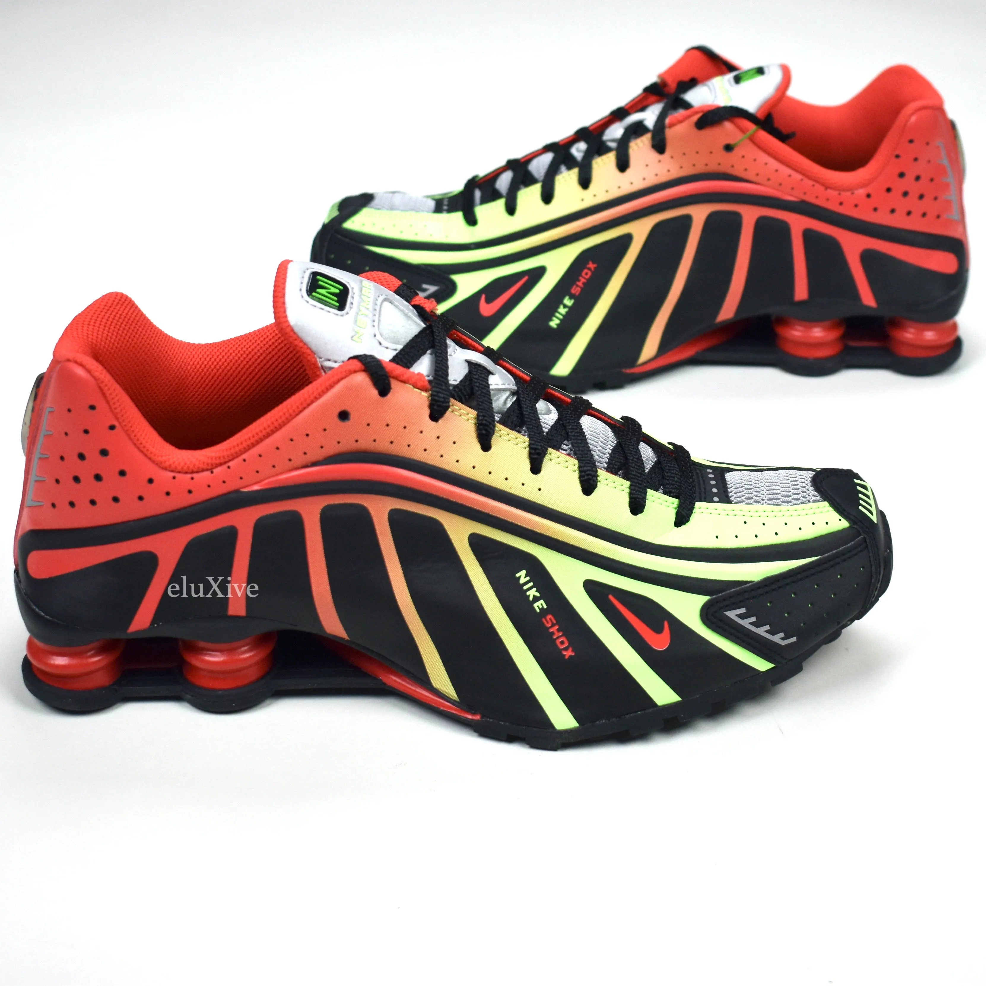 Nike - Shox R4 Neymar Jr. (Black/Gradient)