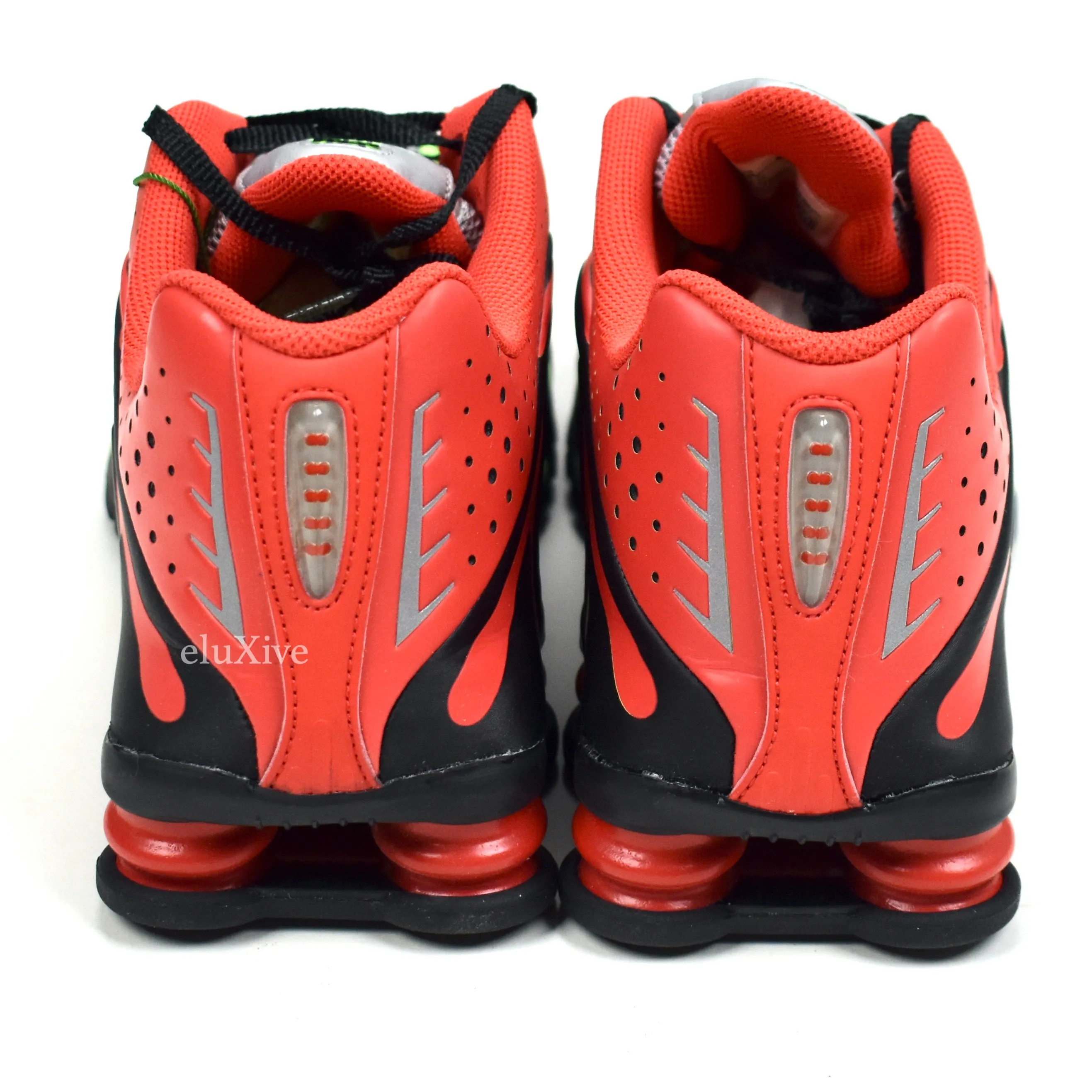 Nike - Shox R4 Neymar Jr. (Black/Gradient)