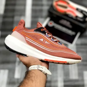 UB LightBoost 23 x Parleyy (Rust Brown)