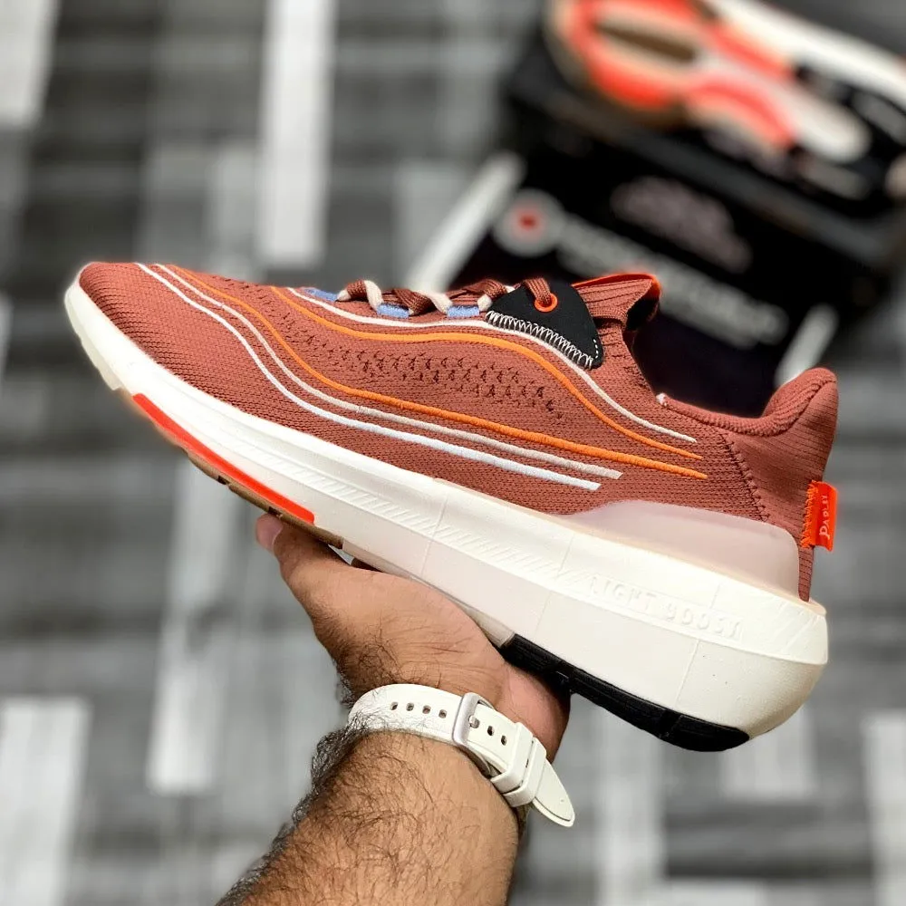 UB LightBoost 23 x Parleyy (Rust Brown)