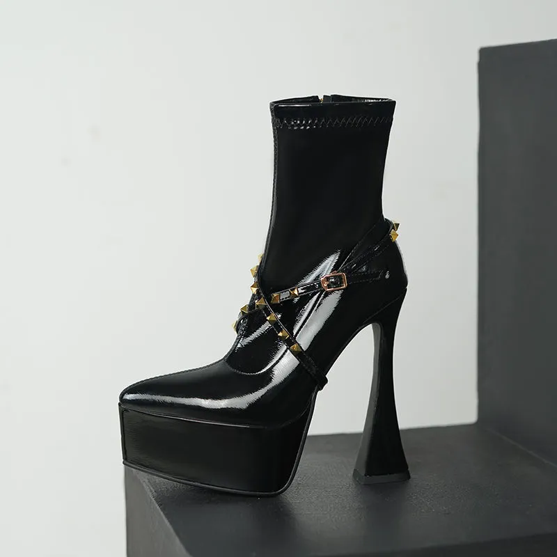 Veltique Zippered Ankle Kicks