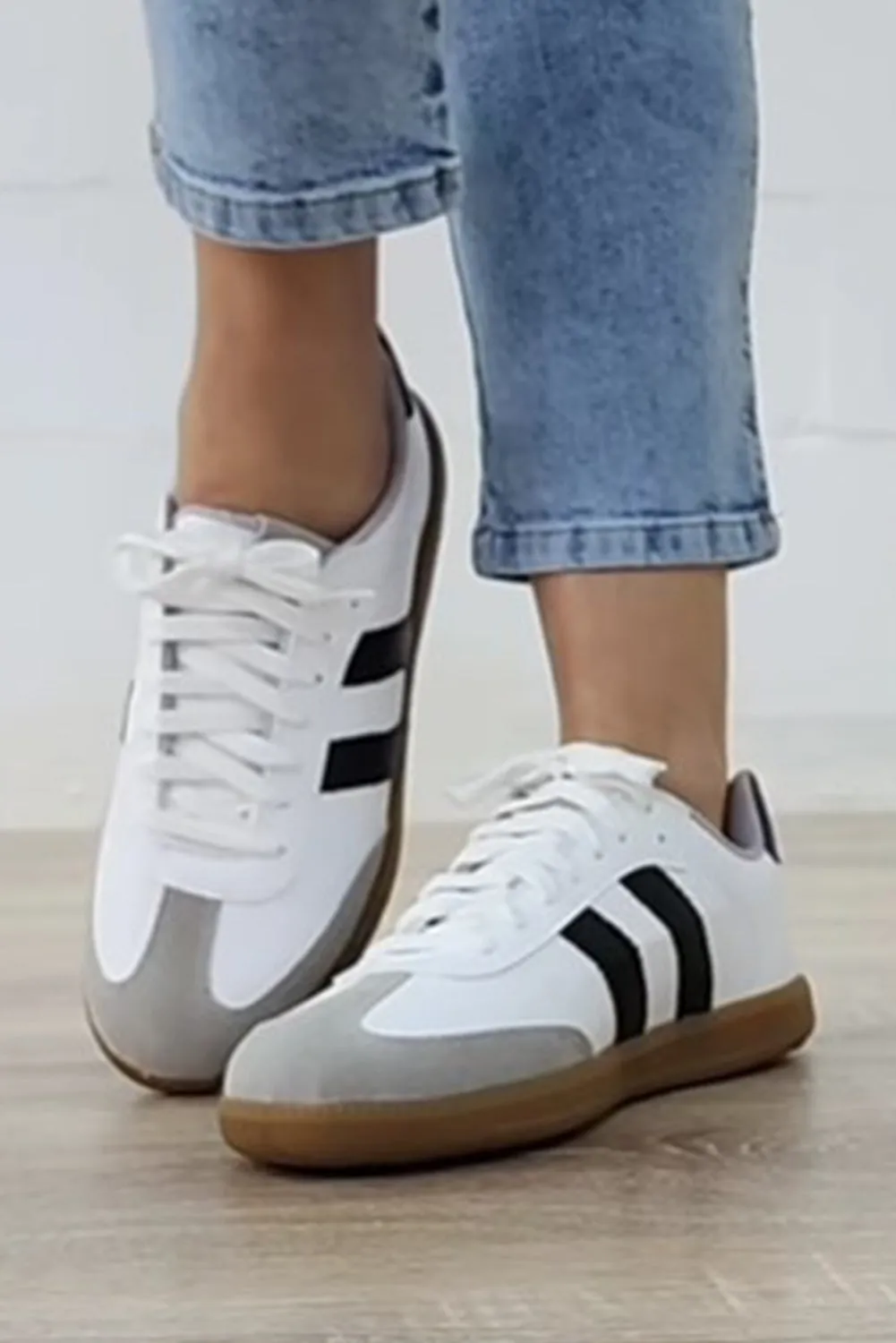 Women Striped Lace-up Flat Army Trainer Shoes